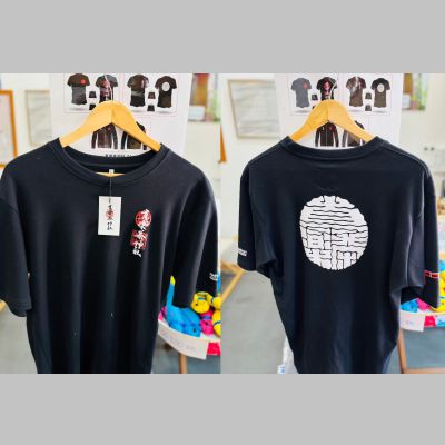 Tシャツ（黒）- 2